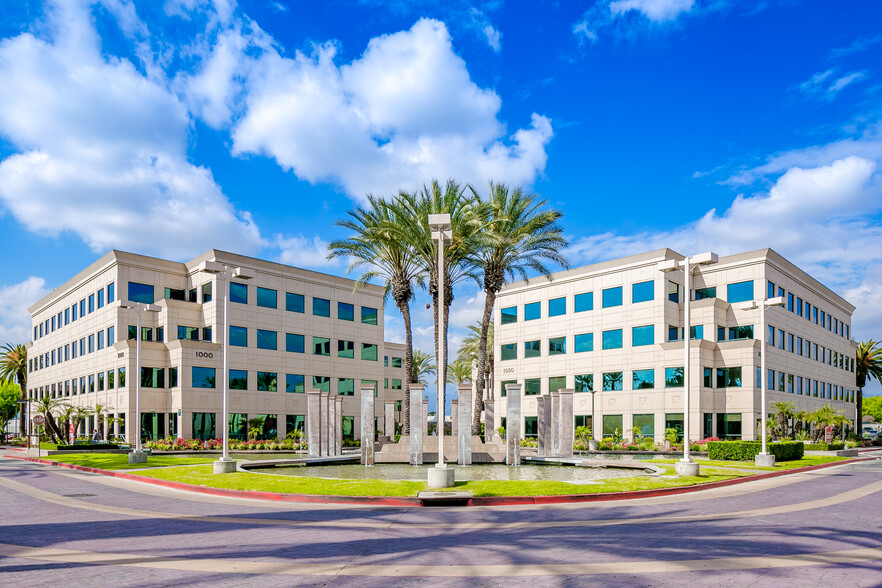 1000 Lakes Dr S, West Covina, CA for lease - Building Photo - Image 1 of 9