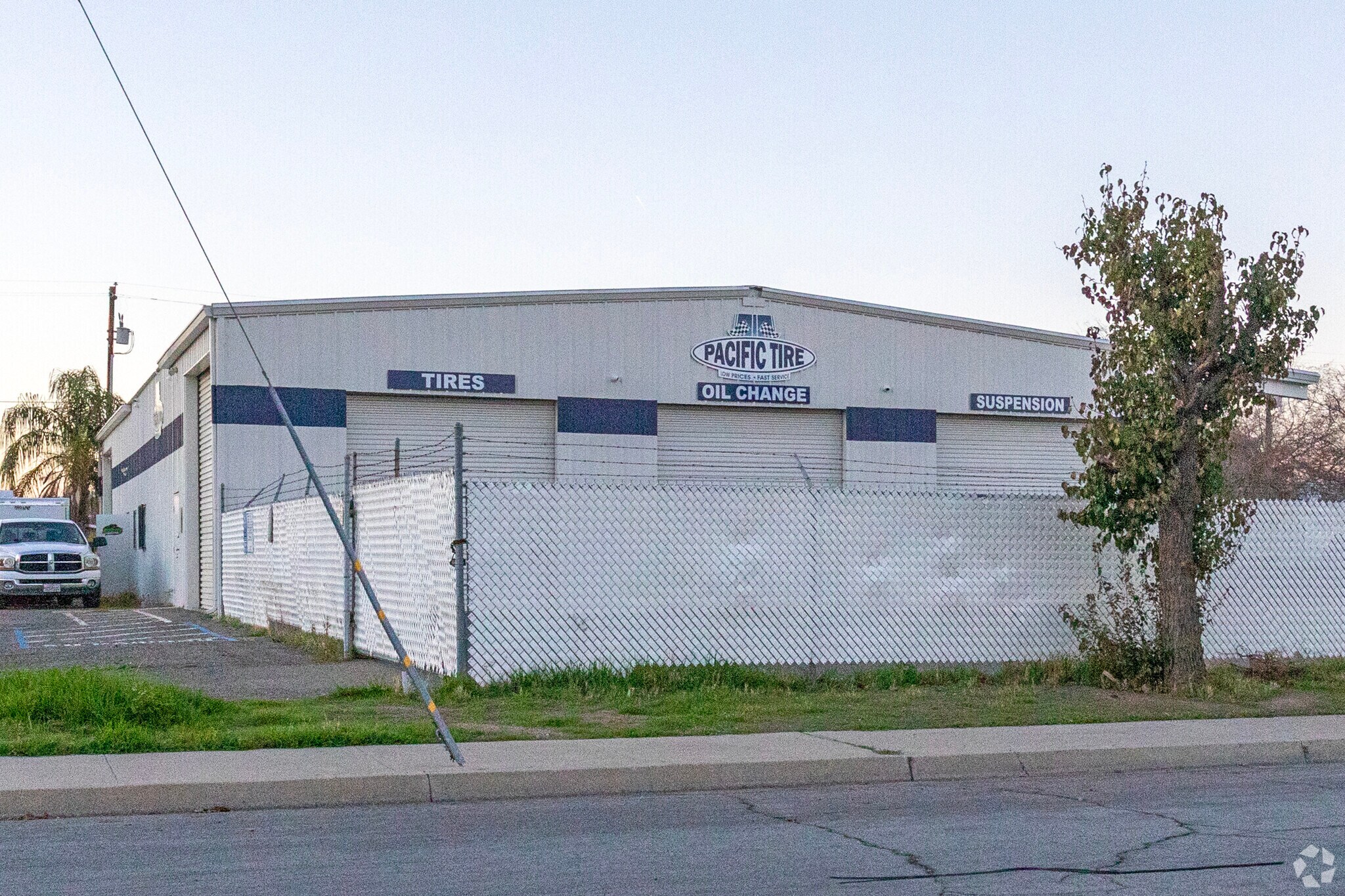 175 S 6th St, Coalinga, CA à vendre Photo principale- Image 1 de 18