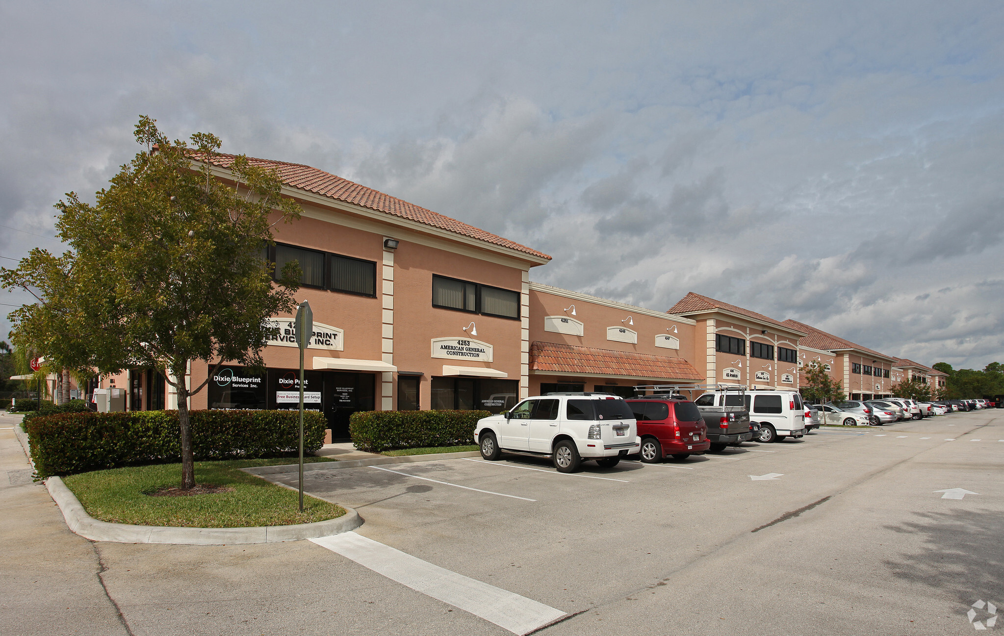 4189-4257 SW High Meadows Ave, Palm City, FL for sale Primary Photo- Image 1 of 46