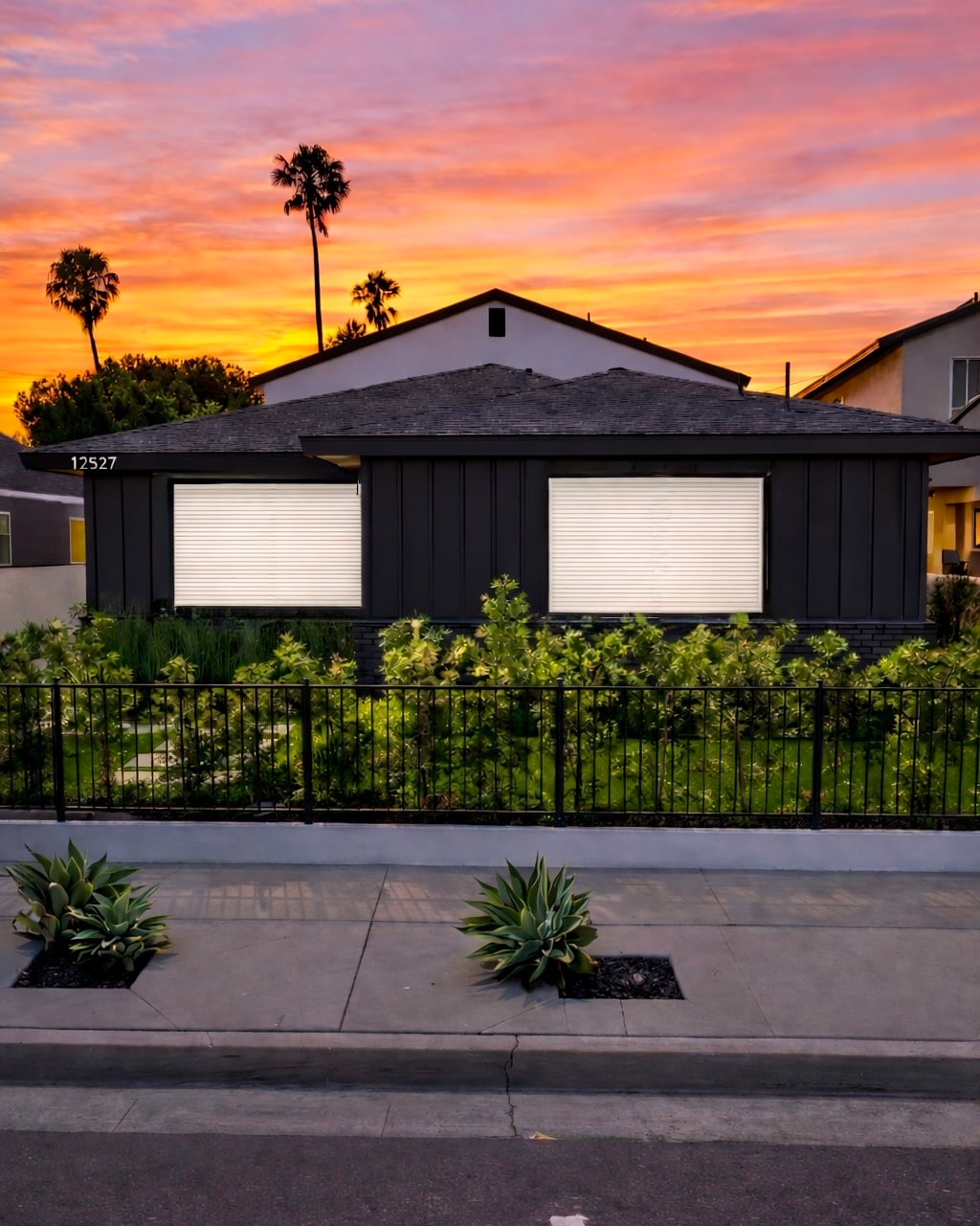 12527 Cranbrook Ave, Hawthorne, CA for sale Primary Photo- Image 1 of 17