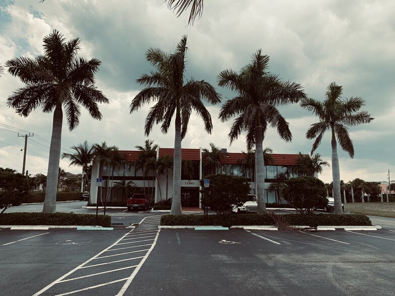 1080 E Indiantown Rd, Jupiter, FL à louer - Photo du bâtiment - Image 3 de 8