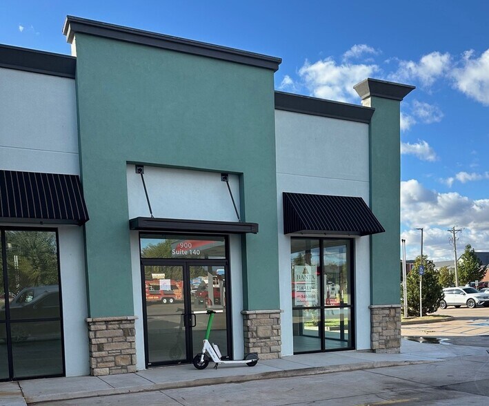 900 W Edmond Rd, Edmond, OK à louer - Photo du bâtiment - Image 2 de 2