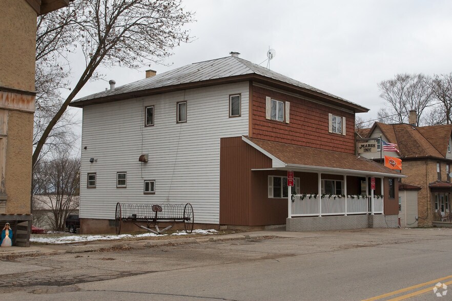 23 County Rd Y, Mayville, WI à vendre - Photo principale - Image 1 de 1