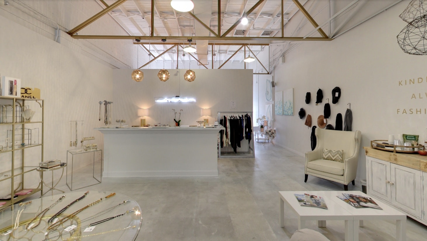 1535 4th St N, Saint Petersburg, FL for lease Interior Photo- Image 1 of 3