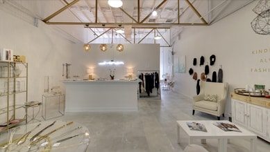 1535 4th St N, Saint Petersburg, FL for lease Interior Photo- Image 1 of 3