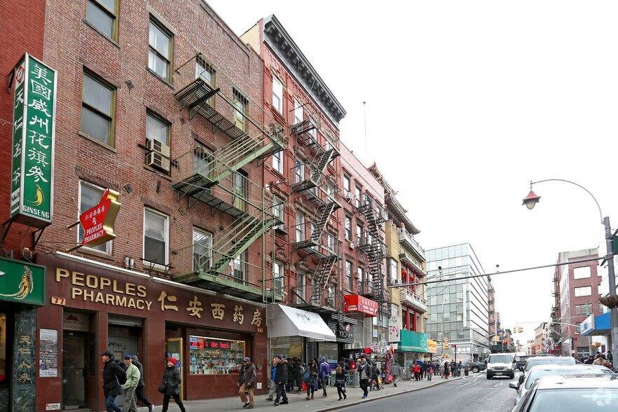79 Mott St, New York, NY à vendre - Photo du bâtiment - Image 3 de 7