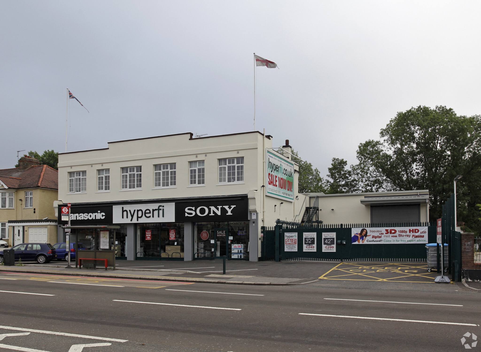 10-14 Eastern Ave E, Romford for lease Primary Photo- Image 1 of 2