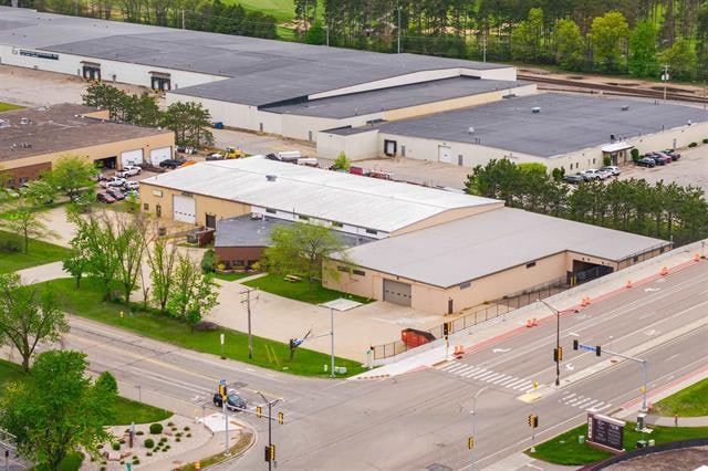 4848 Industrial Park Dr, Stevens Point, WI à vendre - Photo principale - Image 1 de 26