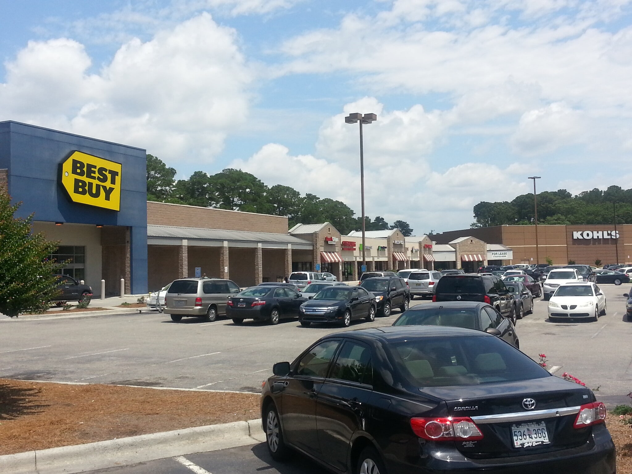 7929-7939 Abercorn St, Savannah, GA for lease Building Photo- Image 1 of 11