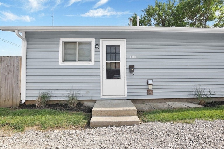 1427 Grogan Ave, Columbus, OH for sale - Primary Photo - Image 1 of 4