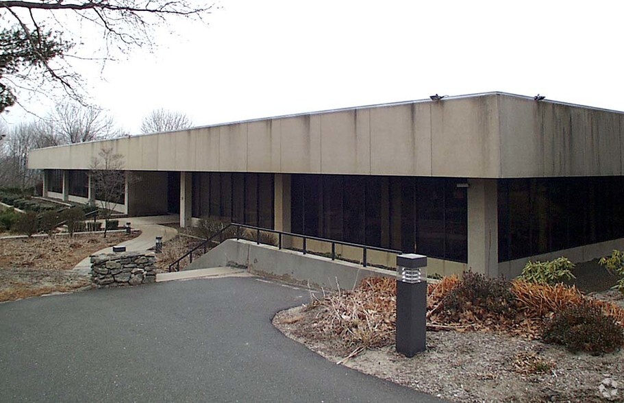 199 Park Road Ext, Middlebury, CT for lease - Other - Image 2 of 7