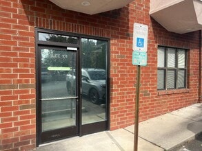 205 Lloyd St, Carrboro, NC for lease Interior Photo- Image 1 of 5