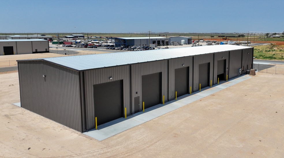 5713 W County 135 rd, Midland, TX for sale - Building Photo - Image 3 of 25