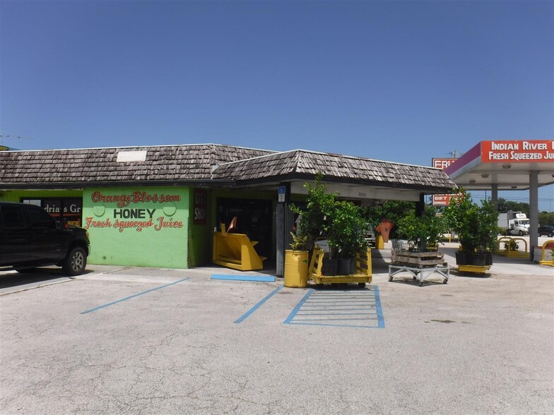 2898 S Kings Hwy, Fort Pierce, FL for sale - Building Photo - Image 1 of 1