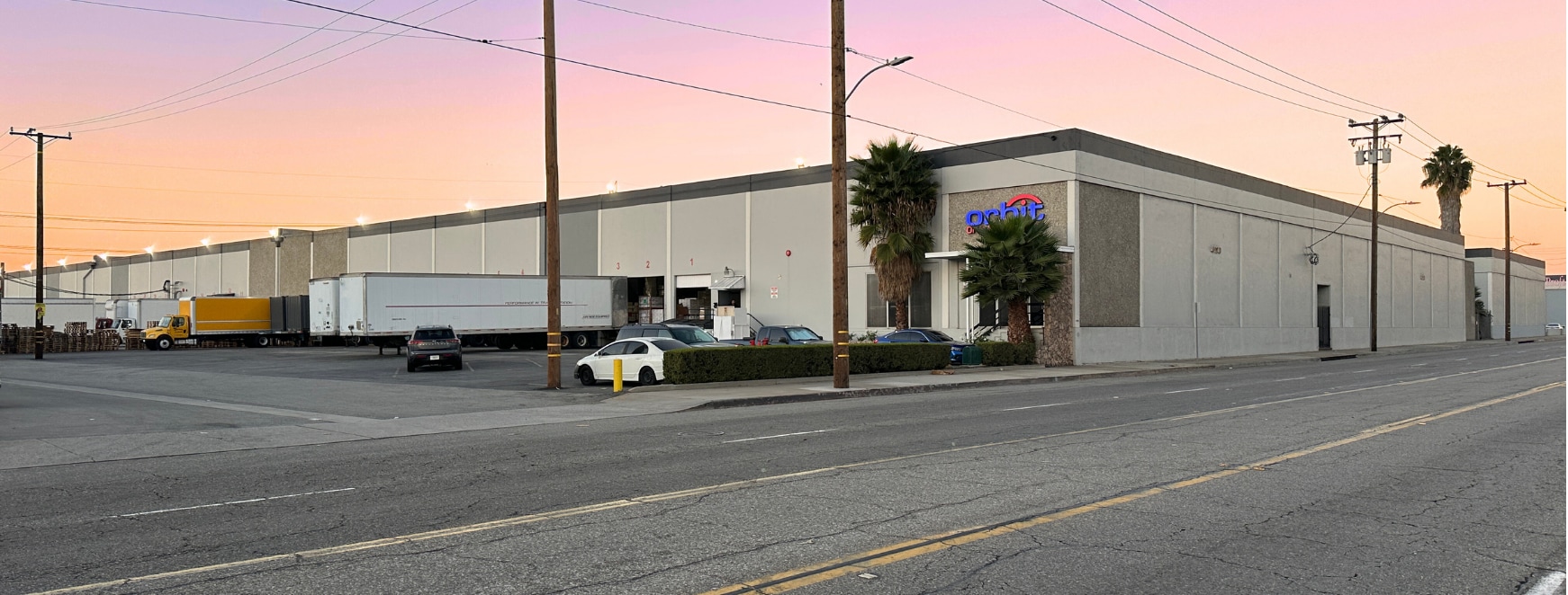 4170-4174 Bandini Blvd, Los Angeles, CA for lease Interior Photo- Image 1 of 7