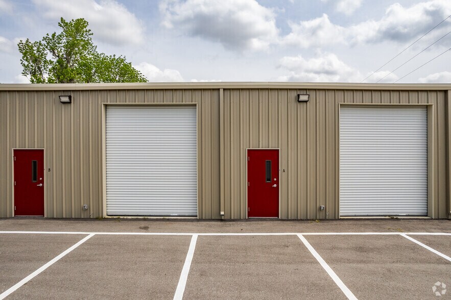 4535 SE 100th Pl, Belleview, FL for sale - Building Photo - Image 3 of 11