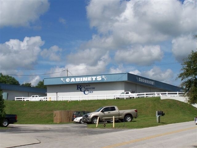 Plus de détails pour 37826-37828 Sky Ridge Cir, Dade City, FL - Local d'activités à louer