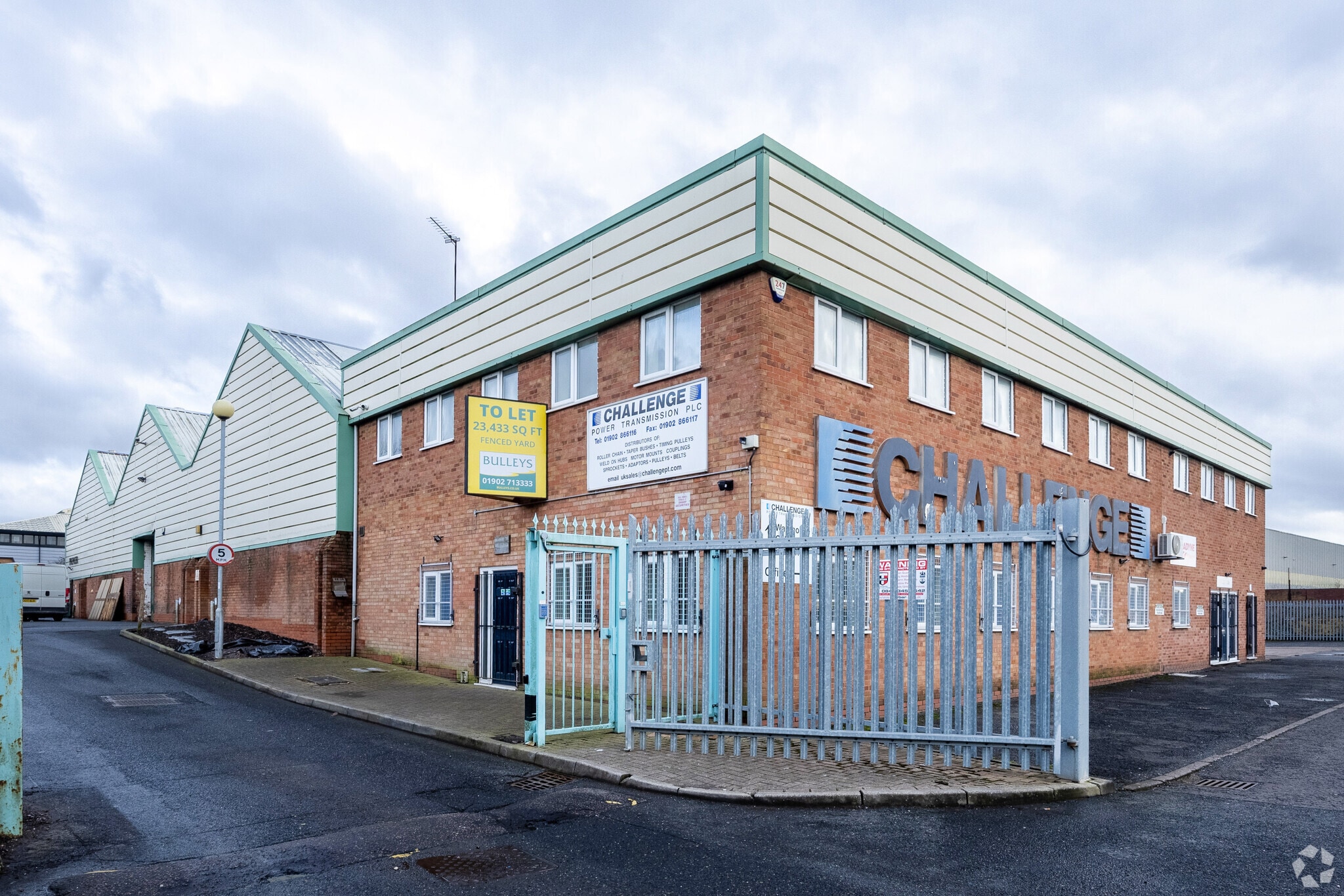 Park Ln, Wolverhampton for lease Building Photo- Image 1 of 12