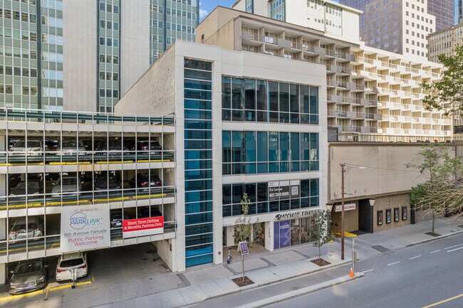 Plus de détails pour 718 8th Ave SW, Calgary, AB - Bureau à vendre