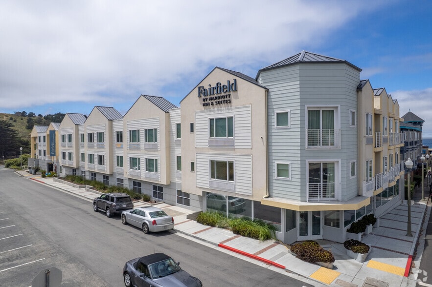 500 Old County Rd, Pacifica, CA for lease - Primary Photo - Image 1 of 4