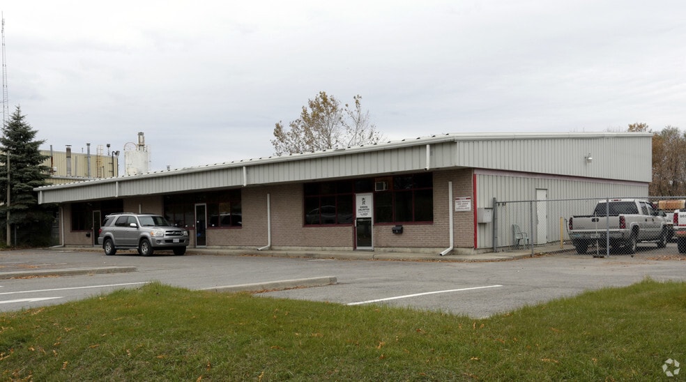 2709 Stevenage Dr, Ottawa, ON for sale - Building Photo - Image 1 of 1