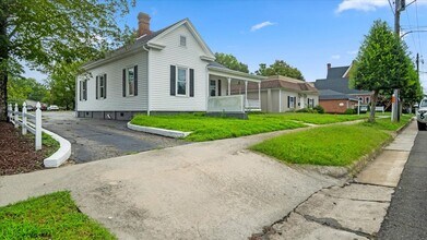109 Gilliam St, Oxford, NC for lease Building Photo- Image 2 of 41