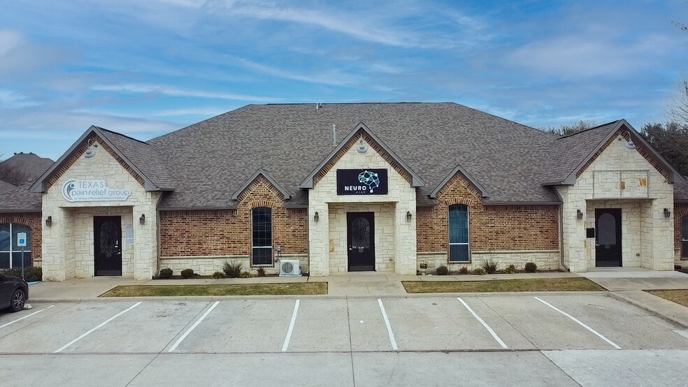 2730 Virginia Pky, McKinney, TX for sale - Primary Photo - Image 1 of 8