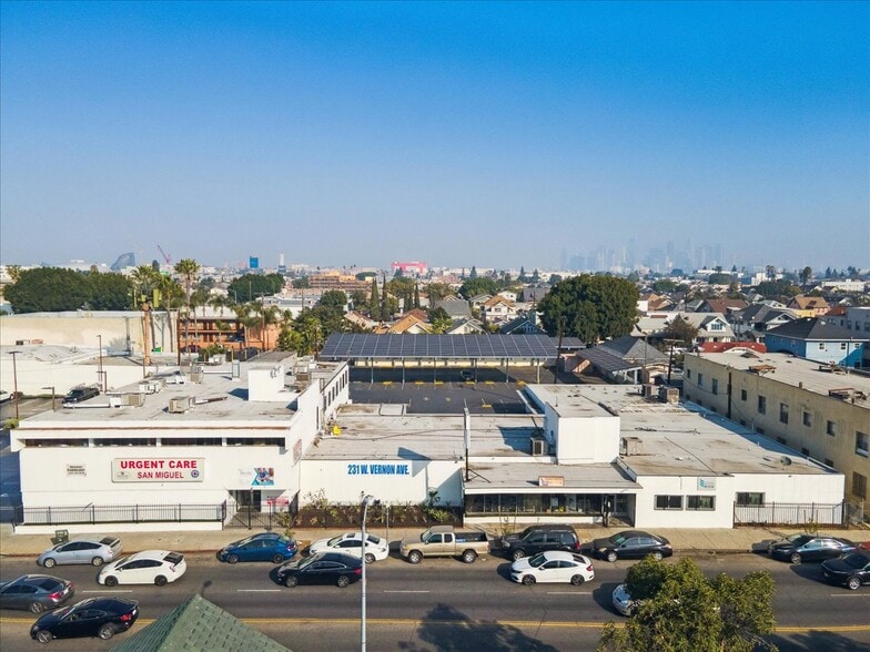 231 W Vernon Ave, Los Angeles, CA for sale - Building Photo - Image 2 of 7