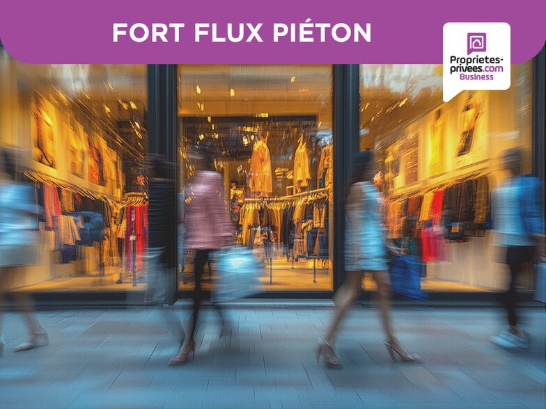 Flex in Paris for sale - Building Photo - Image 2 of 3