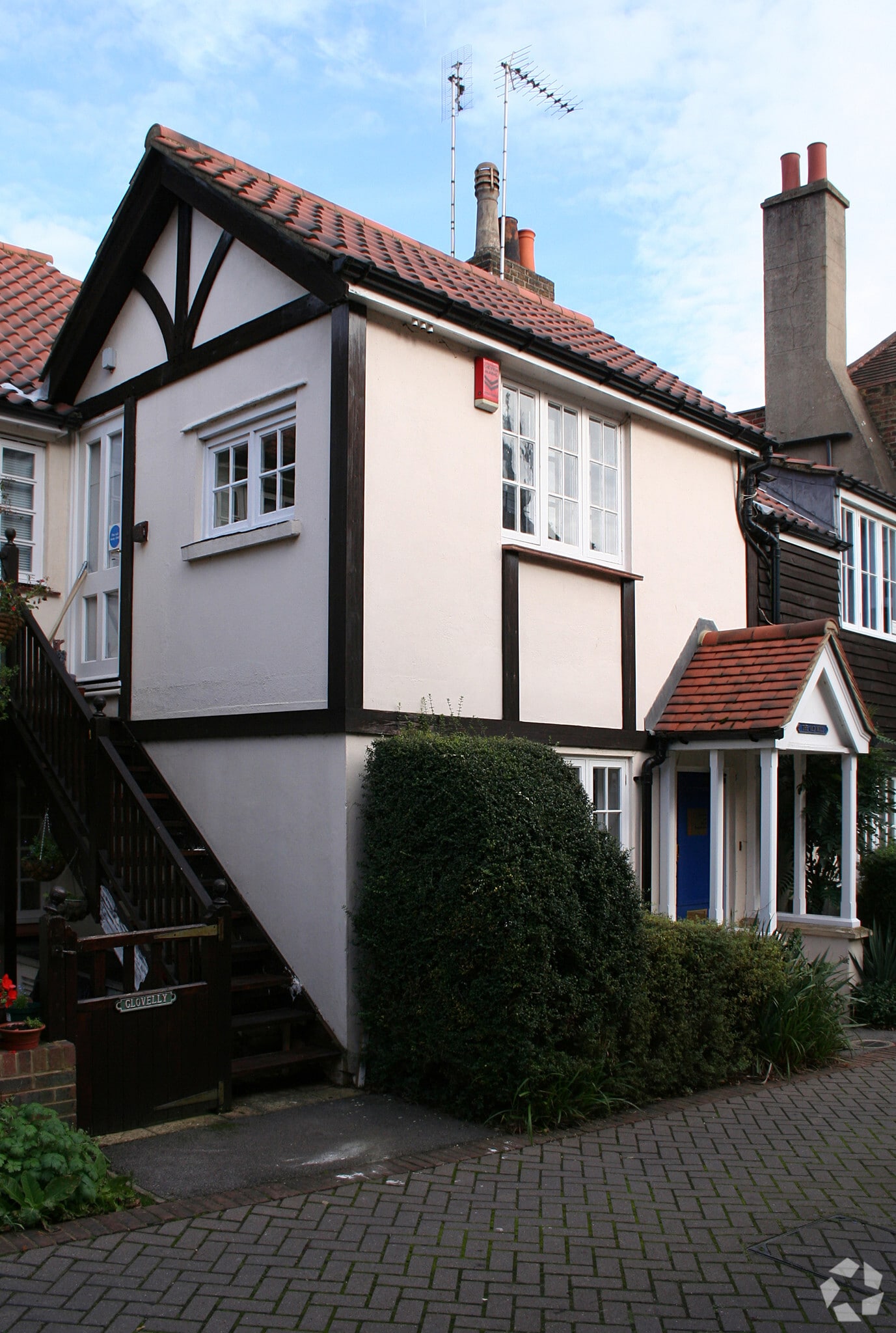 Lower Teddington Rd, Kingston Upon Thames for lease Building Photo- Image 1 of 2