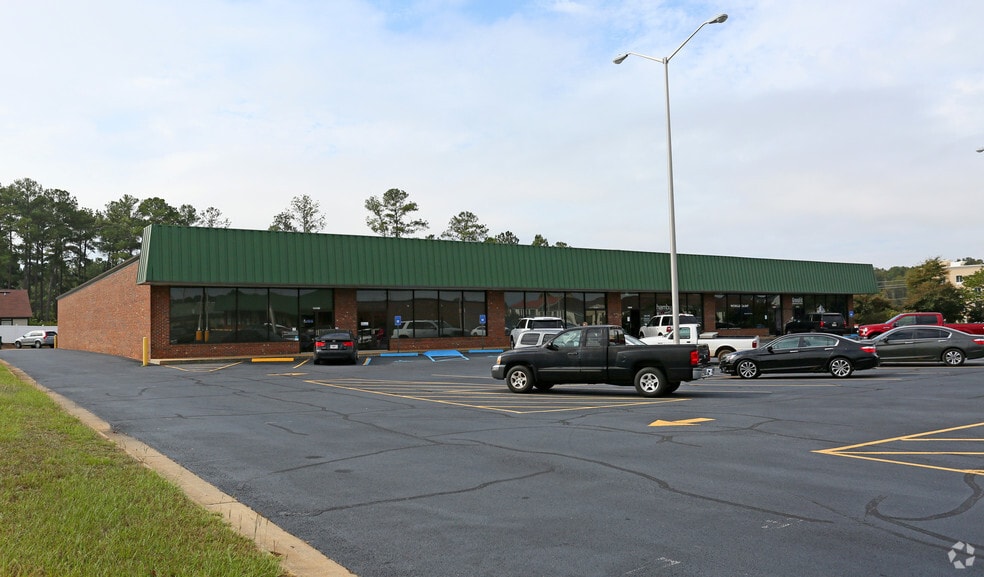 2722 Dawson Rd, Albany, GA à louer - Photo du bâtiment - Image 3 de 4