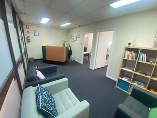 Plus de détails pour 4 Solander Rd, Kings Langley - Bureau à louer