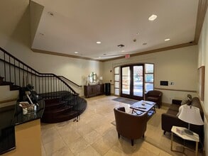 4393 Commons Dr E, Destin, FL for lease Building Photo- Image 2 of 7