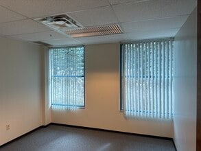 28175 Haggerty Rd, Novi, MI for lease Interior Photo- Image 1 of 1