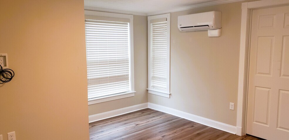 4637-4639 W Prospect St, Mantua, OH à vendre - Photo du bâtiment - Image 3 de 14