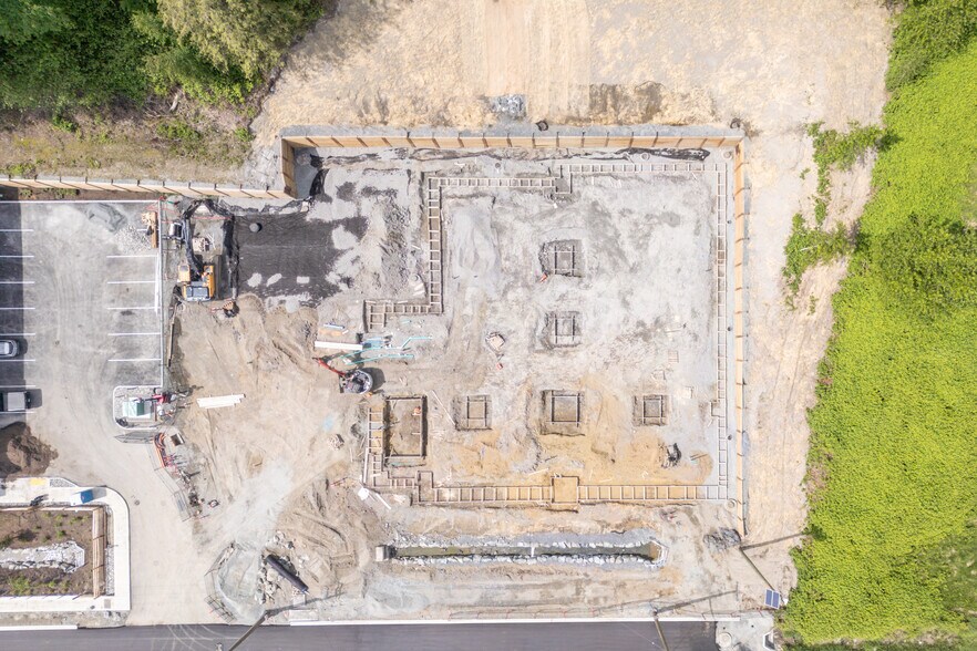 1589 Riverside Rd, Abbotsford, BC for lease - Construction Photo - Image 2 of 2