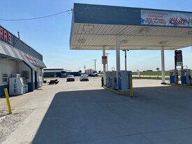 10074 IL-111, Medora IL - Truck Stop