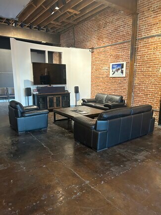 More details for 2131 Washington St, Kansas City, MO - Office for Sale