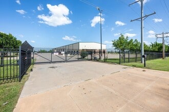 13020 S Sunnylane Rd, Moore, OK for lease Interior Photo- Image 2 of 70