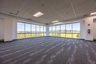1435 N McDowell Blvd, Petaluma, CA for lease Interior Photo- Image 2 of 17