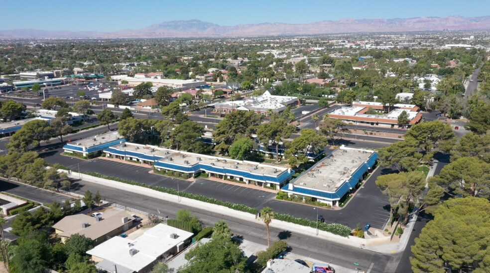 601 S Rancho Dr, Las Vegas, NV à vendre - Photo du bâtiment - Image 3 de 42
