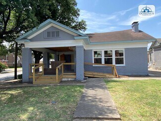 Plus de détails pour 105 S Zang Blvd, Dallas, TX - Bureau à louer