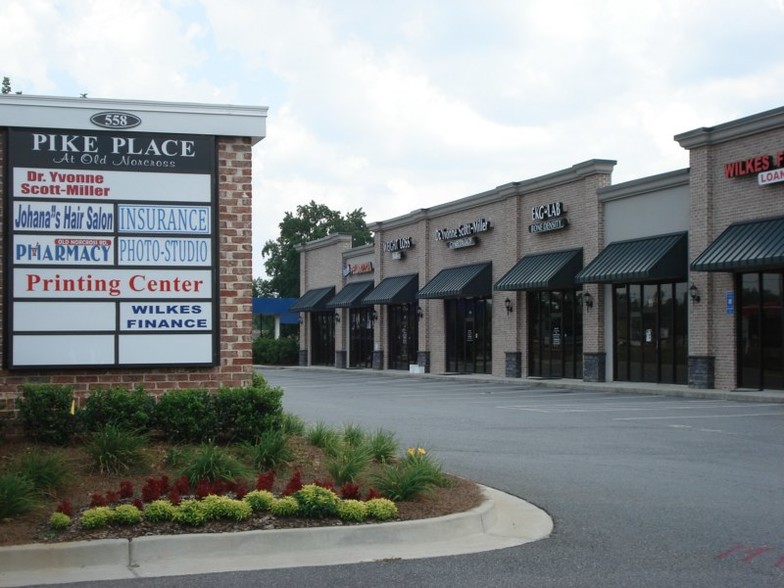 558 Old Norcross Rd, Lawrenceville, GA à louer - Photo principale - Image 3 de 4