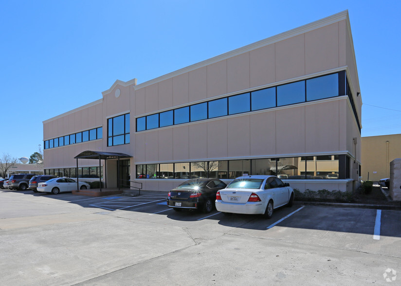 25325 Borough Park Dr, The Woodlands, TX for lease - Building Photo - Image 2 of 2