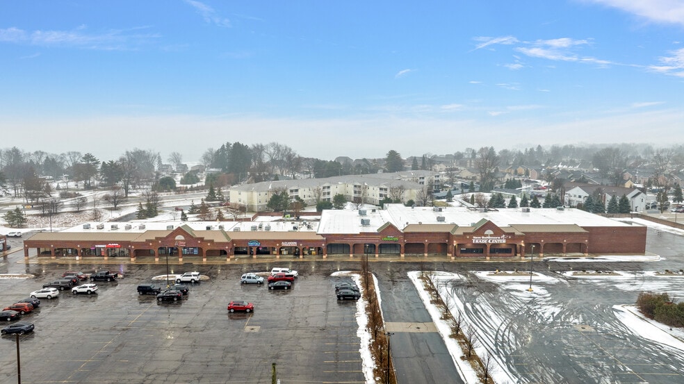 35252-35340 23 Mile Rd, New Baltimore, MI for lease - Building Photo - Image 3 of 9