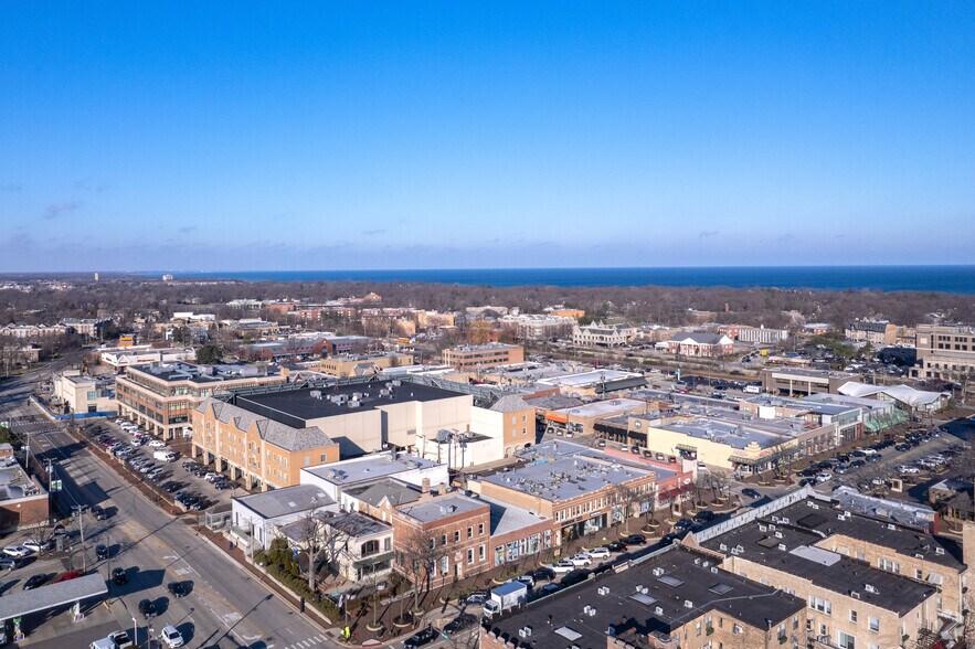 667 Central Ave, Highland Park, IL à louer - Aérien - Image 3 de 4