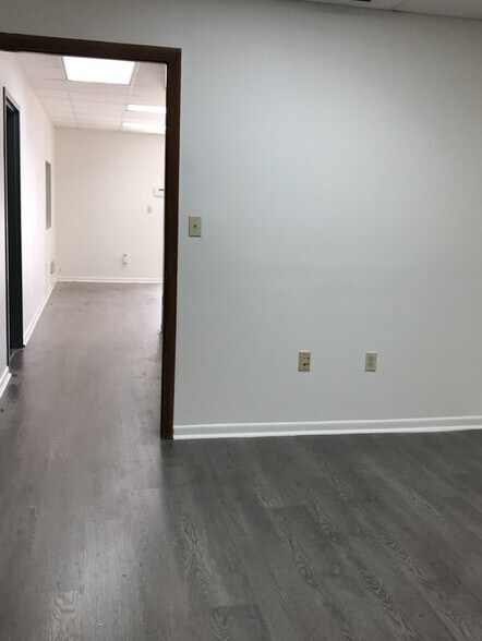 6991-6995 NW 82nd Ave, Miami, FL à louer - Photo intérieure - Image 3 de 12