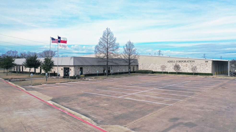 325 US Highway 80, Sunnyvale, TX for lease - Building Photo - Image 1 of 2