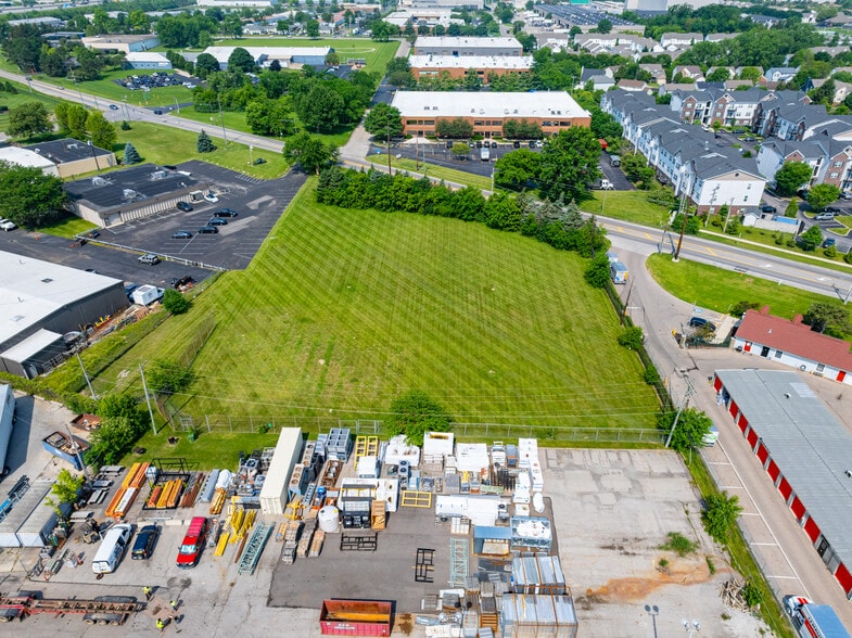1050 Dearborn Dr, Columbus, OH for lease - Aerial - Image 2 of 8
