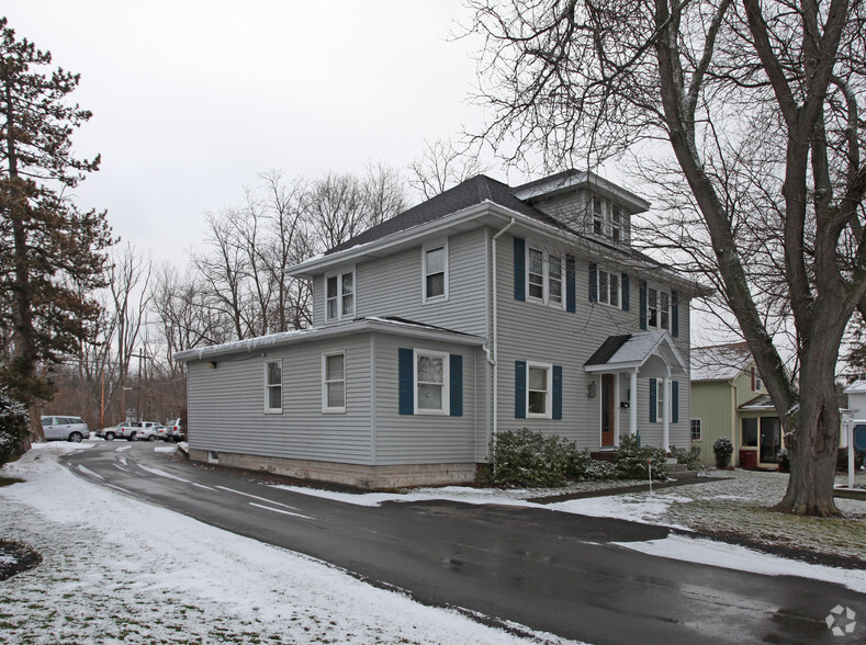 1795 Penfield Rd, Penfield, NY for sale - Primary Photo - Image 1 of 1